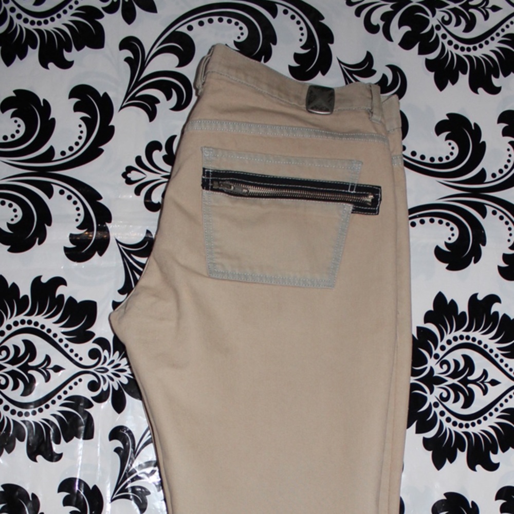 Diesel Style Lab - Picture 4 of 5